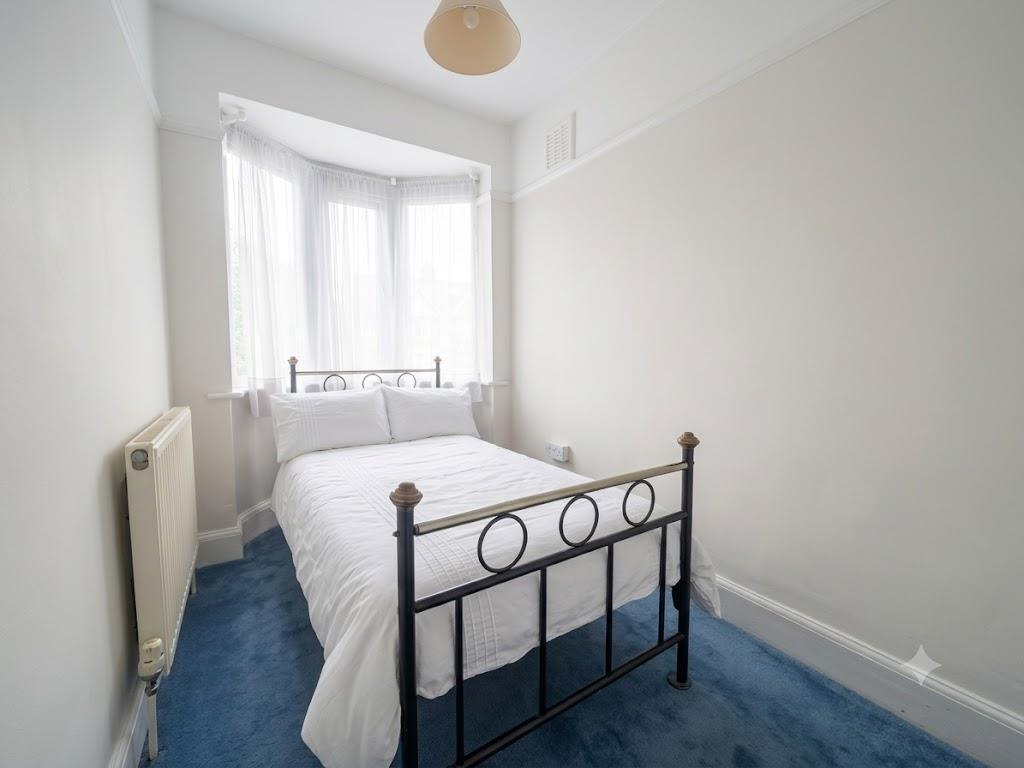 Hale Drive, Mill Hill, NW7, London
